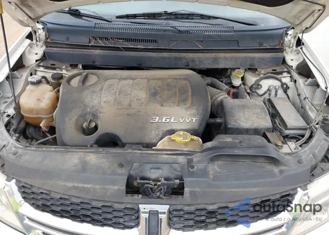 2013 Dodge Journey Sxt z USA, uszkodzony, nr VIN 3C4PDDBG1DT593235